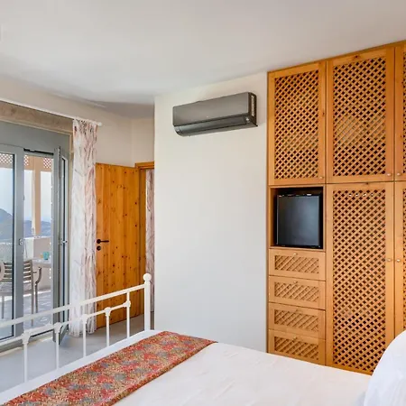 Aloni With 180° Seaview, Private Pool & Bbq, 2km From * Plakias