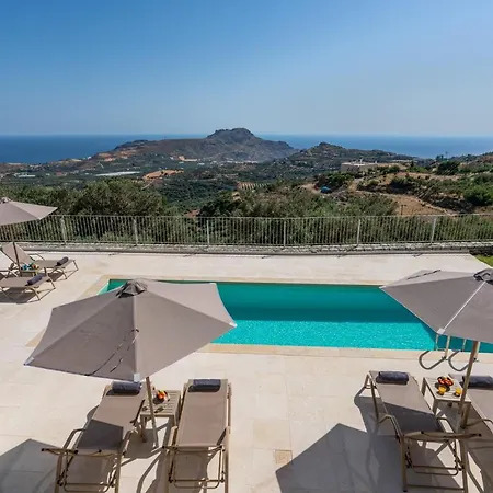 Aloni With 180° Seaview, Private Pool & Bbq, 2km From * Plakias