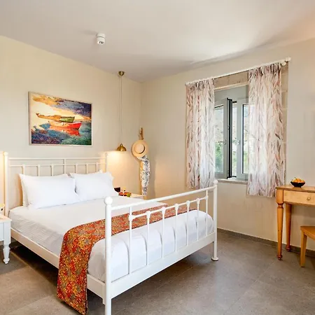 Aloni With 180° Seaview, Private Pool & Bbq, 2km From *